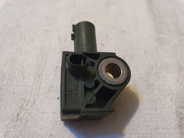 bontott MERCEDES-BENZ C-CLASS Bal első Oldal Ütközés Érzékelő