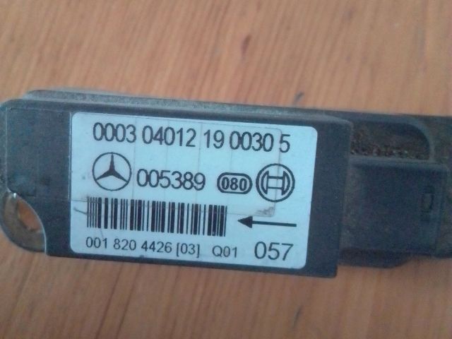 bontott MERCEDES-BENZ C-CLASS Bal első Oldal Ütközés Érzékelő