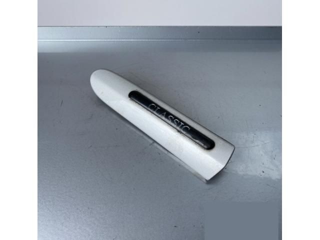 bontott MERCEDES-BENZ C-CLASS Bal első Sárvédő Díszléc