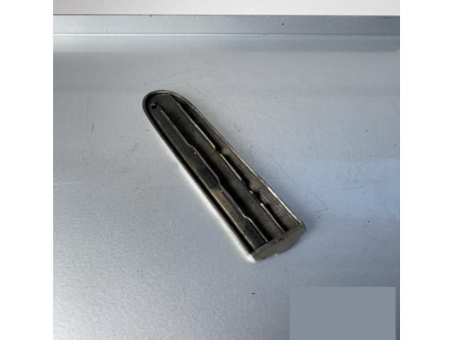 bontott MERCEDES-BENZ C-CLASS Bal első Sárvédő Díszléc