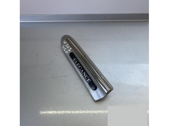 bontott MERCEDES-BENZ C-CLASS Bal első Sárvédő Díszléc