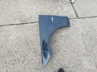 bontott MERCEDES-BENZ C-CLASS Bal első Sárvédő