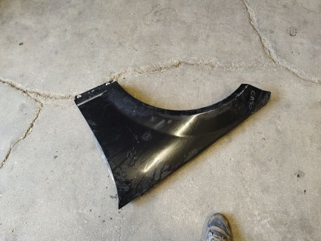 bontott MERCEDES-BENZ C-CLASS Bal első Sárvédő