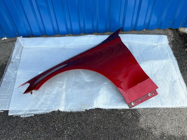 bontott MERCEDES-BENZ C-CLASS Bal első Sárvédő