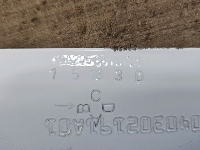 bontott MERCEDES-BENZ C-CLASS Bal első Sárvédő