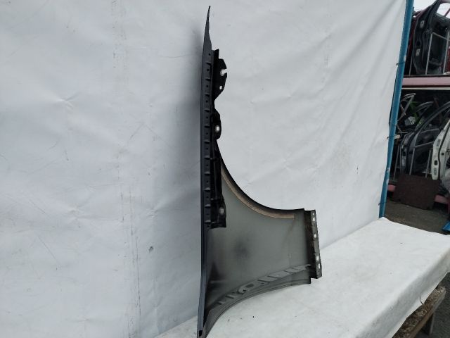 bontott MERCEDES-BENZ C-CLASS Bal első Sárvédő