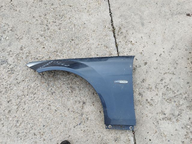 bontott MERCEDES-BENZ C-CLASS Bal első Sárvédő