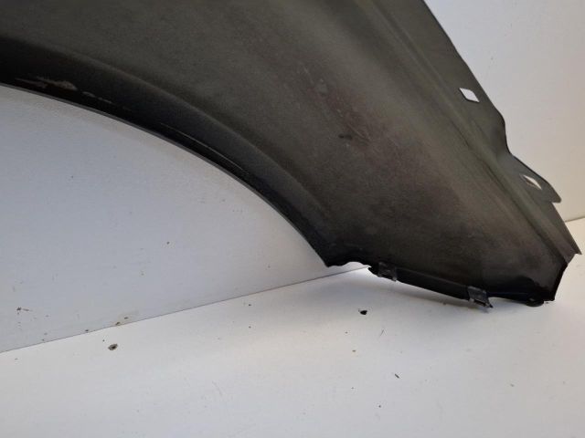 bontott MERCEDES-BENZ C-CLASS Bal első Sárvédő