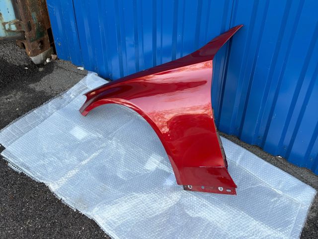 bontott MERCEDES-BENZ C-CLASS Bal első Sárvédő