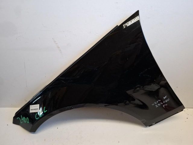 bontott MERCEDES-BENZ C-CLASS Bal első Sárvédő