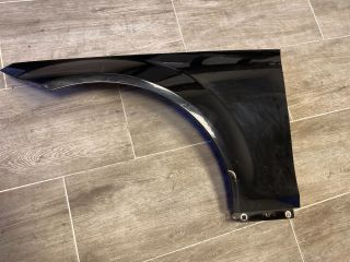 bontott MERCEDES-BENZ C-CLASS Bal első Sárvédő