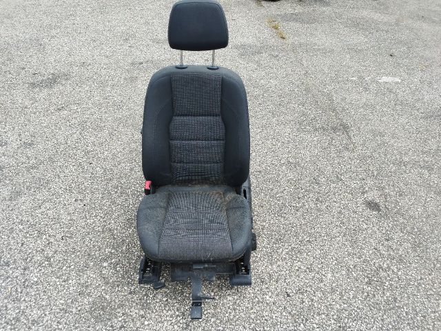 bontott MERCEDES-BENZ C-CLASS Bal első Ülés