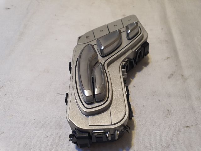 bontott MERCEDES-BENZ C-CLASS Bal első Ülésállító Kapcsoló