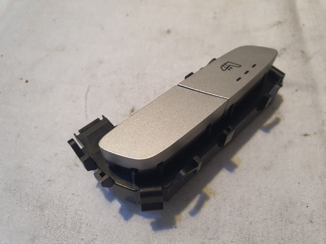 bontott MERCEDES-BENZ C-CLASS Bal első Ülésfűtés Kapcsoló