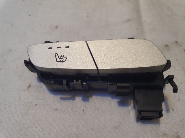 bontott MERCEDES-BENZ C-CLASS Bal első Ülésfűtés Kapcsoló