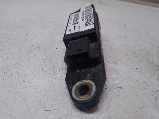 bontott MERCEDES-BENZ C-CLASS Bal első Ütközés Érzékelő (Homlokfalon)