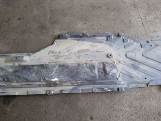 bontott MERCEDES-BENZ C-CLASS Bal Fenéklemez