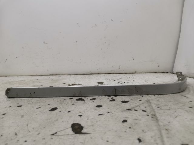 bontott MERCEDES-BENZ C-CLASS Bal Fényszóró Bajusz Díszléc