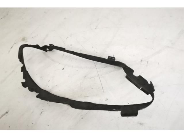 bontott MERCEDES-BENZ C-CLASS Bal Fényszóró Lámpakeret