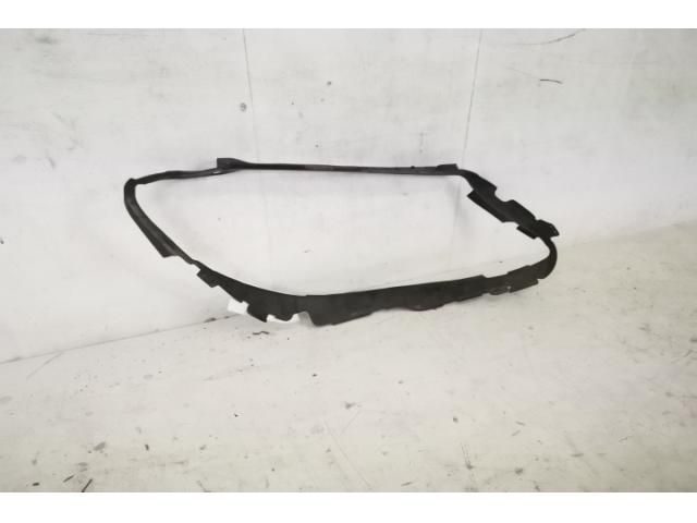 bontott MERCEDES-BENZ C-CLASS Bal Fényszóró Lámpakeret