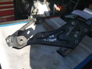 bontott MERCEDES-BENZ C-CLASS Bal Fényszóró Tartó