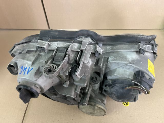 bontott MERCEDES-BENZ C-CLASS Bal Fényszóró