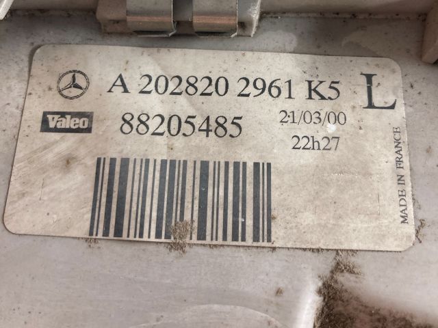 bontott MERCEDES-BENZ C-CLASS Bal Fényszóró