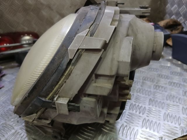 bontott MERCEDES-BENZ C-CLASS Bal Fényszóró