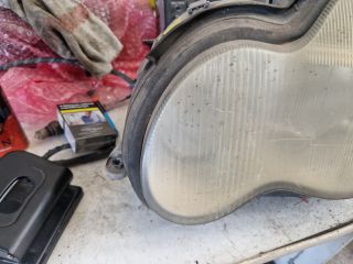 bontott MERCEDES-BENZ C-CLASS Bal Fényszóró