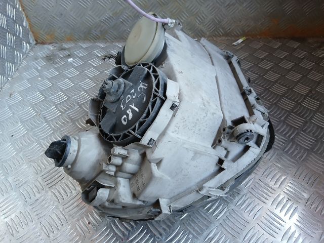 bontott MERCEDES-BENZ C-CLASS Bal Fényszóró