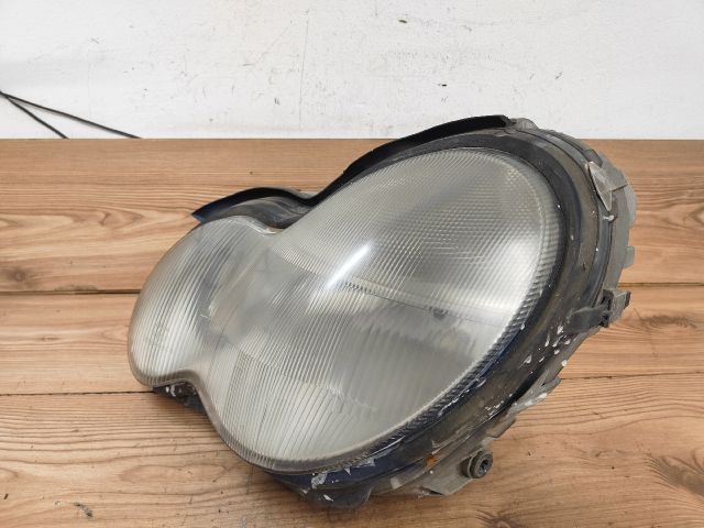 bontott MERCEDES-BENZ C-CLASS Bal Fényszóró