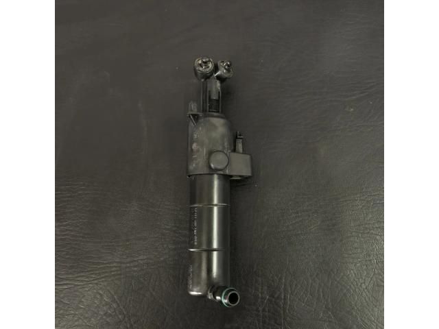 bontott MERCEDES-BENZ C-CLASS Bal Fényszórómosó Fúvóka