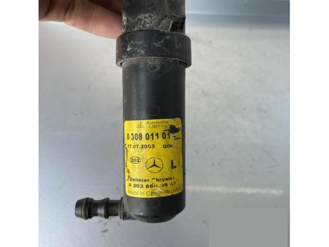 bontott MERCEDES-BENZ C-CLASS Bal Fényszórómosó Fúvóka