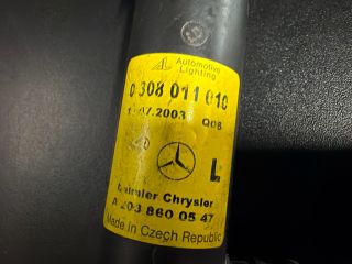 bontott MERCEDES-BENZ C-CLASS Bal Fényszórómosó Fúvóka