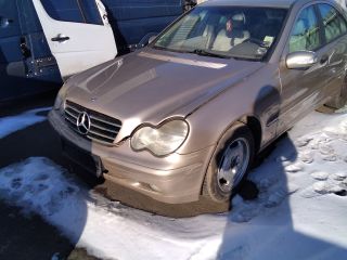 bontott MERCEDES-BENZ C-CLASS Bal Gólyaláb Csonkállvánnyal