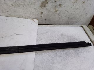 bontott MERCEDES-BENZ C-CLASS Bal hátsó Ablak Díszléc