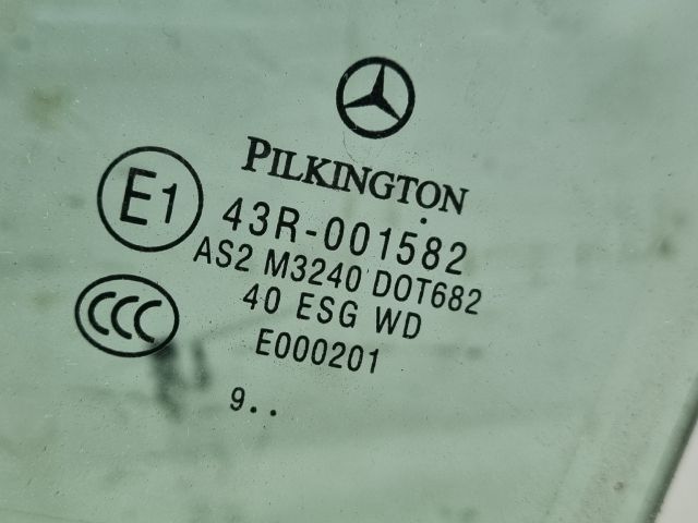 bontott MERCEDES-BENZ C-CLASS Bal hátsó Ablak