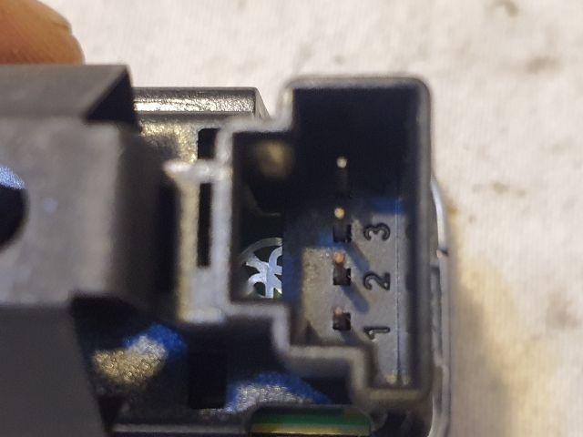 bontott MERCEDES-BENZ C-CLASS Bal hátsó Ablakemelő Kapcsoló