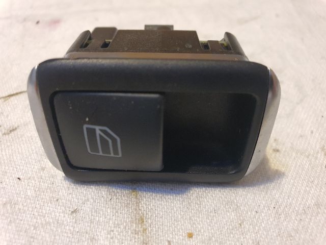 bontott MERCEDES-BENZ C-CLASS Bal hátsó Ablakemelő Kapcsoló