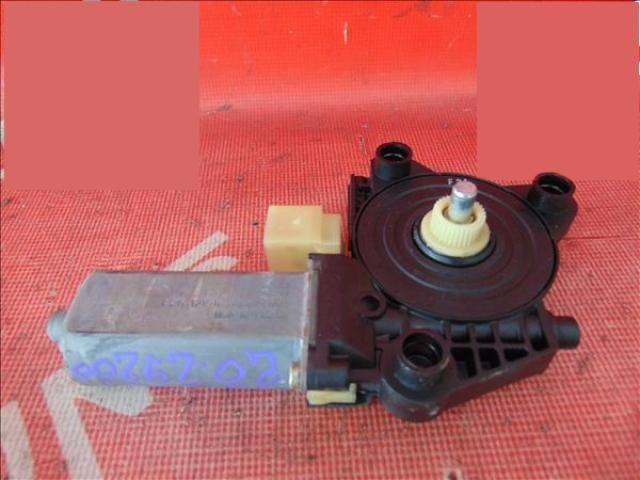 bontott MERCEDES-BENZ C-CLASS Bal hátsó Ablakemelő Motor