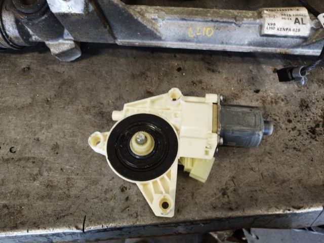 bontott MERCEDES-BENZ C-CLASS Bal hátsó Ablakemelő Motor