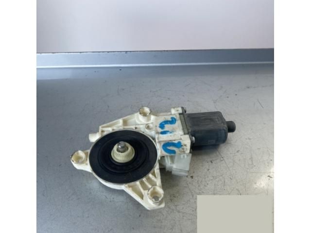 bontott MERCEDES-BENZ C-CLASS Bal hátsó Ablakemelő Motor