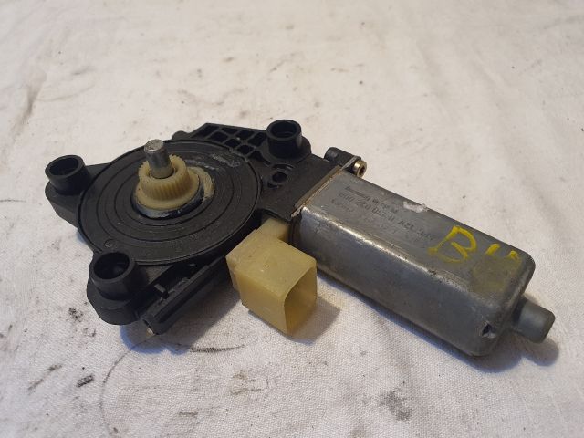 bontott MERCEDES-BENZ C-CLASS Bal hátsó Ablakemelő Motor