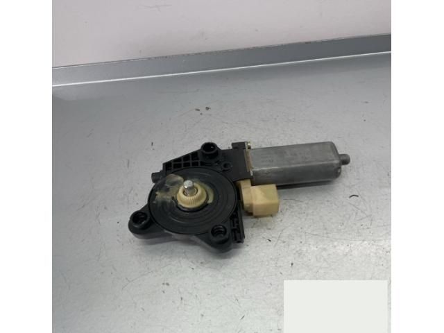 bontott MERCEDES-BENZ C-CLASS Bal hátsó Ablakemelő Motor