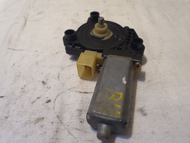 bontott MERCEDES-BENZ C-CLASS Bal hátsó Ablakemelő Motor