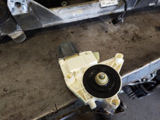 bontott MERCEDES-BENZ C-CLASS Bal hátsó Ablakemelő Motor