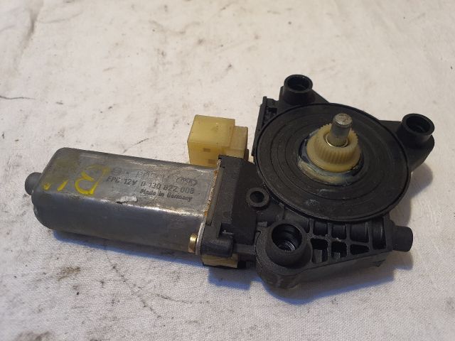 bontott MERCEDES-BENZ C-CLASS Bal hátsó Ablakemelő Motor