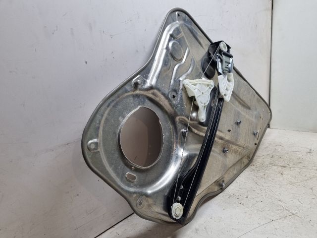 bontott MERCEDES-BENZ C-CLASS Bal hátsó Ablakemelő Szerkezet (Elektromos)