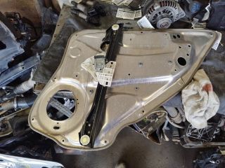 bontott MERCEDES-BENZ C-CLASS Bal hátsó Ablakemelő Szerkezet (Elektromos)