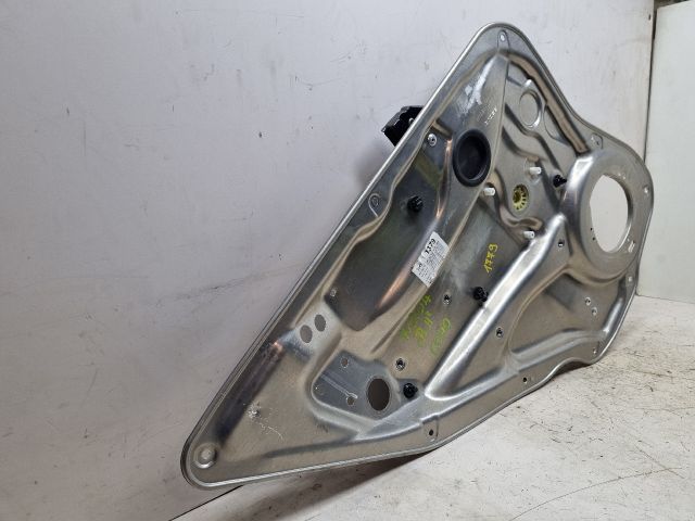 bontott MERCEDES-BENZ C-CLASS Bal hátsó Ablakemelő Szerkezet (Elektromos)